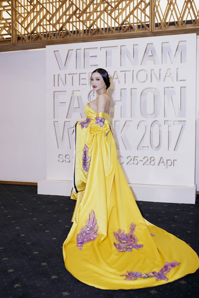 thời trang, mỹ nhân Việt, thời trang của mỹ nhân Việt mùa hè, Phạm Hương, Cao Thùy Linh, Hồ Ngọc Hà