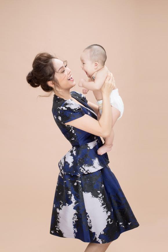 Dương Cẩm Lynh, con trai Dương Cẩm Lynh, con Dương Cẩm Lynh, sao Việt