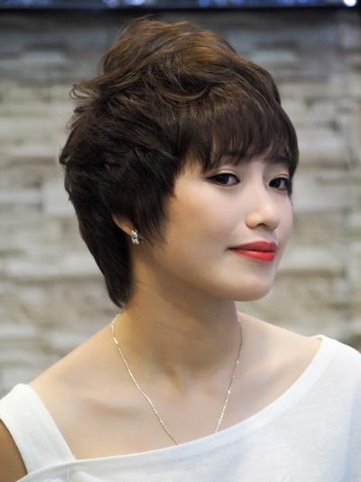 vua-toc-nguyen-duy-55-5-ngoisao.vn-w400-h533 5 Vua tóc Nguyễn Duy, Tóc Bob Classic, Tạo mẫu tóc, Kiểu tóc đẹp