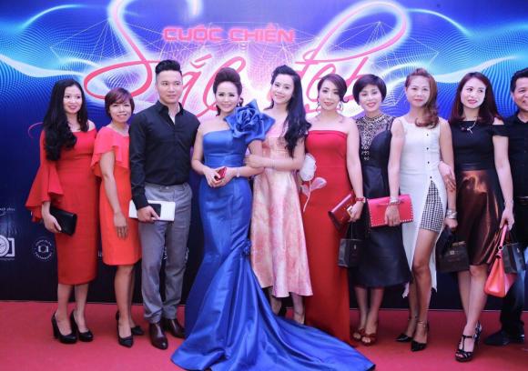 1837917514335906933785101647718002o-ngoisao.vn-w1280-h902 0 Nữ hoàng hoa hồng,bùi thanh hương,hoa khôi sắc đẹp việt nam