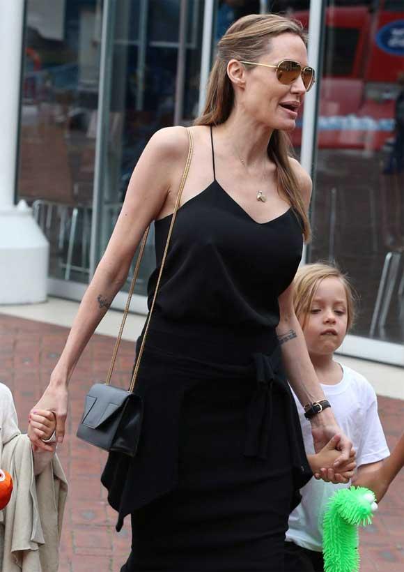 Angelina Jolie, hàng hiệu Angelina Jolie, thời trang Angelina Jolie, Brad Pitt