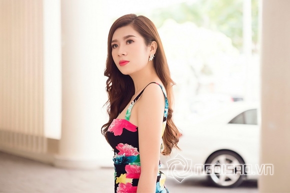 Á khôi Dương Yến Nhung, Dương Yến Nhung, Sao Việt