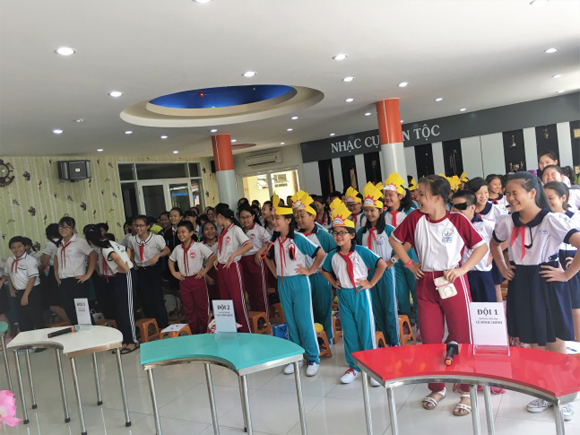 tay-giun-hoc-duong-105-2-ngoisao.vn-w580-h435 1 Tẩy giun học đường, Cuộc thi Tẩy giun học đường 2017, Tẩy giun cho bé