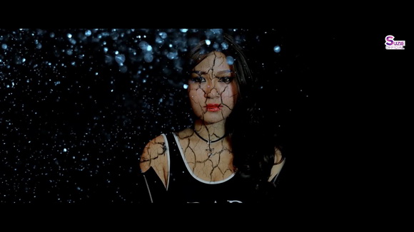 Suzie, Rapper Suzie, MV Vệt son trên áo, Sao Việt