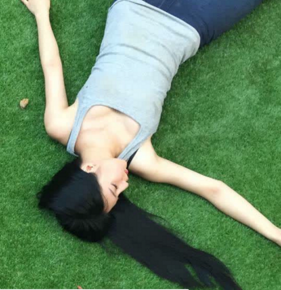 Loạt ảnh chụp lén nữ thợ xây, nữ thợ xây, hot girl thợ xây, hot girl phụ hồ