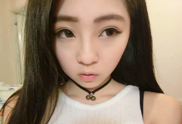 Loạt ảnh chụp lén nữ thợ xây, nữ thợ xây, hot girl thợ xây, hot girl phụ hồ