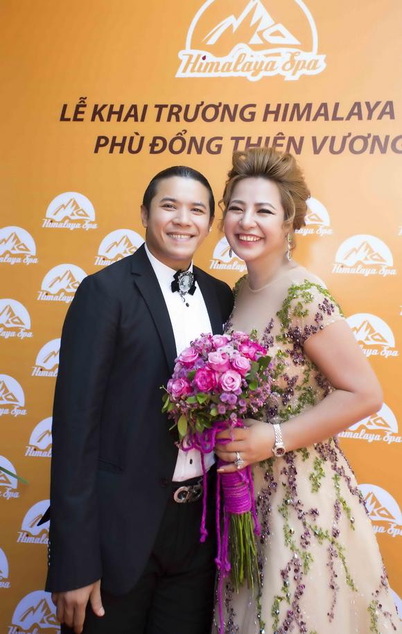 doanh-nhan-ngoc-phuong-175-13-ngoisao.vn-w580-h914 1 Nữ doanh nhân giảm 24kg, Doanh nhân Phạm Ngọc Phượng, Himalaya Spa