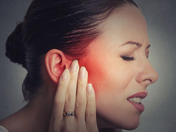 thói quen ảnh hưởng đến tai, bỏ ngay 6 thói quen, thói xấu ảnh hưởng đến tai, thói xấu, tai, đau tai, điếc tai