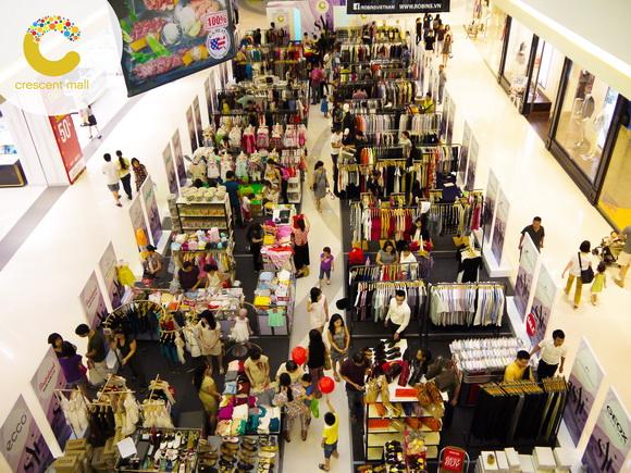 ngày hội du lịch Crescent Mall, Trung tâm thương mại Crescent Mall, Crescent Mall