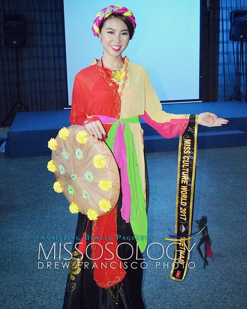 Người đẹp Trần Ngọc Trâm, Doanh nhân Phạm Hồng Hải Quân, Sao Việt