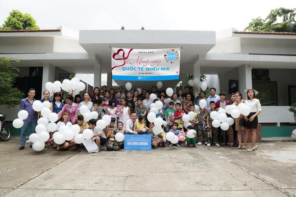 Oriflame Việt Nam, Mỹ phẩm Oriflame, Tết Thiếu Nhi