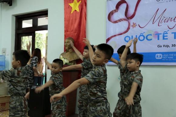 Oriflame Việt Nam, Mỹ phẩm Oriflame, Tết Thiếu Nhi