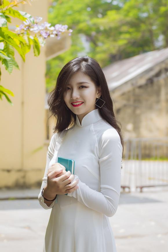 phung-kieu-anh-16-7-ngoisao.vn-w580-h870 4 nữ sinh Việt Đức, Hotgirl Việt Đức, Phùng Kiều Anh