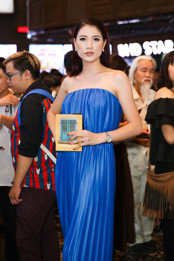 Trang Trần, người mẫu Trang Trần, scandal trang trần, đảo của dân ngụ cư, sao việt