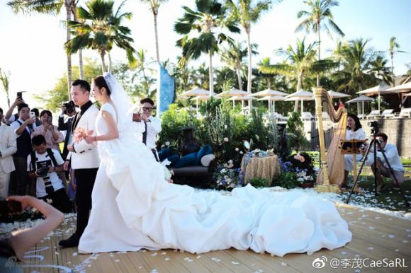 An Dĩ Hiên diện váy cưới,cô dâu An Dĩ Hiên,An Dĩ Hiên, an dĩ hiên đám cưới, sao Hoa ngữ