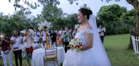 đám cưới cổ tích, cô dâu xinh đẹp và chú rể bị liệt, chú rể bị liệt toàn thân