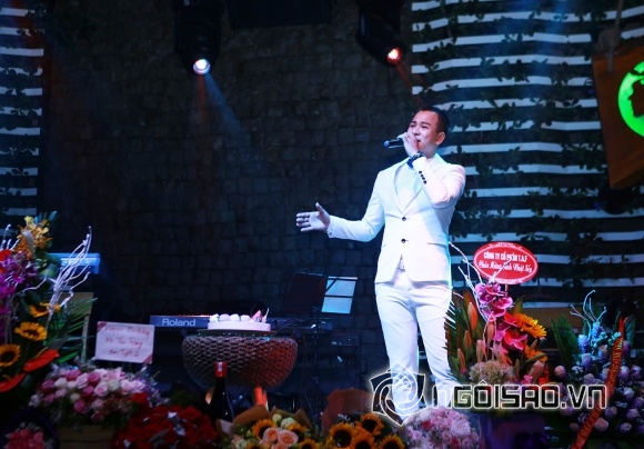 Nguyễn Thu Trang, ca sĩ Thu Trang, Doanh nhân Thu Trang, Thu Trang mừng sinh nhật tuổi 40, Ca sĩ Thu Trang ủng hộ từ thiện