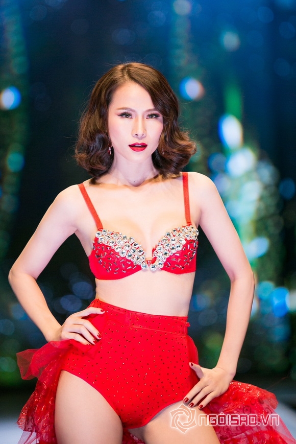 Nữ hoàng nội y ngọc trinh,đêm hội chân dài,ngọc trinh diễn bikini