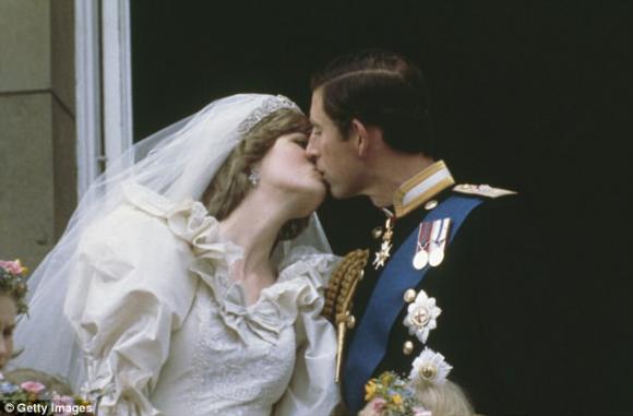 Công nương Diana, Công nương Diana cắt cổ tay tự tử, Thái tử Charles
