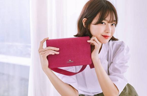 album ảnh sao,Kim Woo Bin,Shin Min Ah,Kim Woo Bin ung thư vòm họng