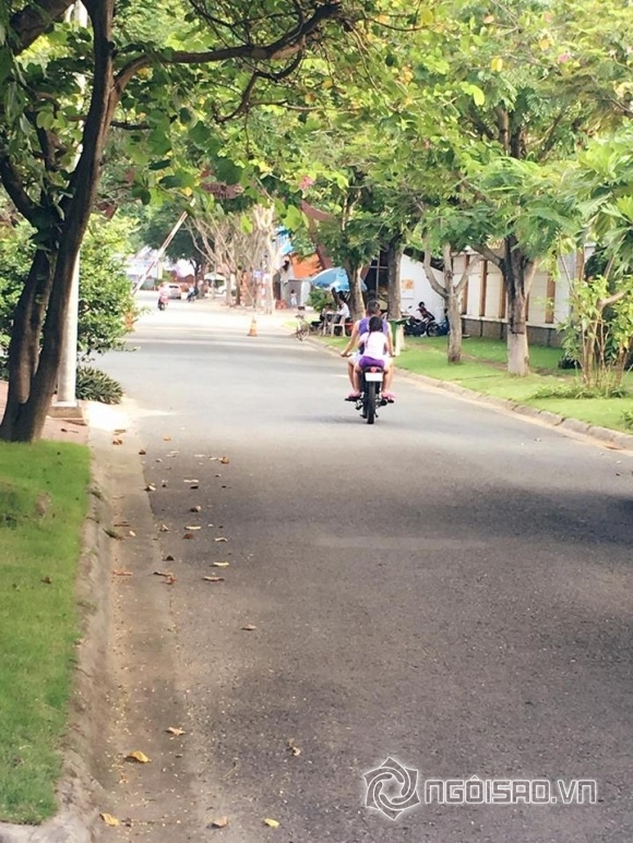 sao việt, công vinh, con gái công vinh, công vinh thủy tiên, công vinh chở con không đội mũ bảo hiểm 