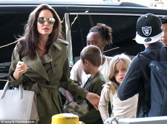 nu dien vien Angelina Jolie,Diễn viên Angelina Jolie,Angelina Jolie và các con,diễn viên Brad Pit