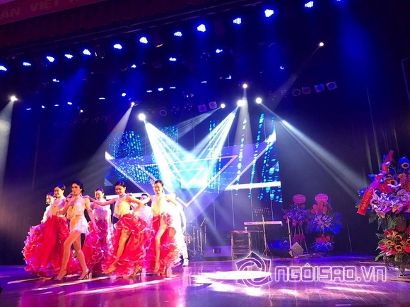 Nữ hoàng tài năng Huyền Sâm, Huyền Sâm, Sao Việt