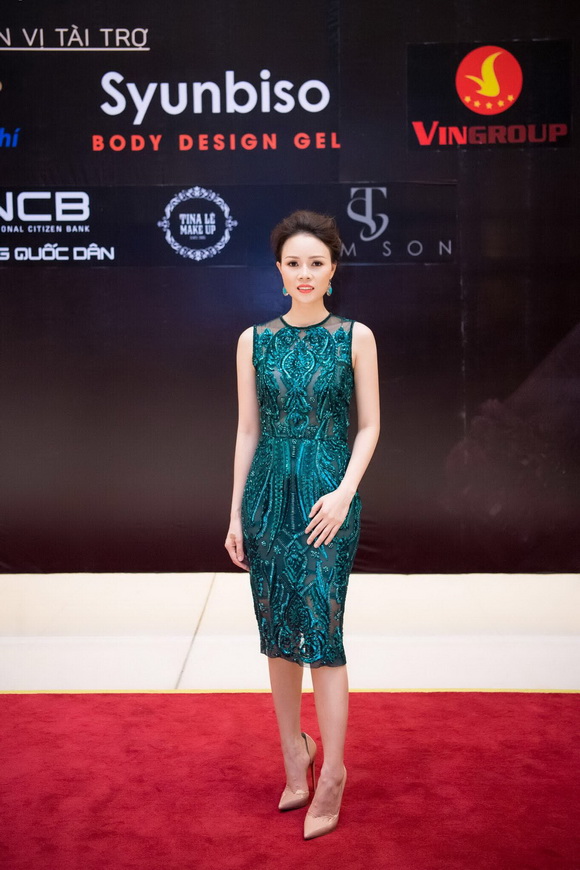 Syunbsio Body Design Gel, gel giảm béo tạo đường cong cơ thể, CEO Sarah Tú