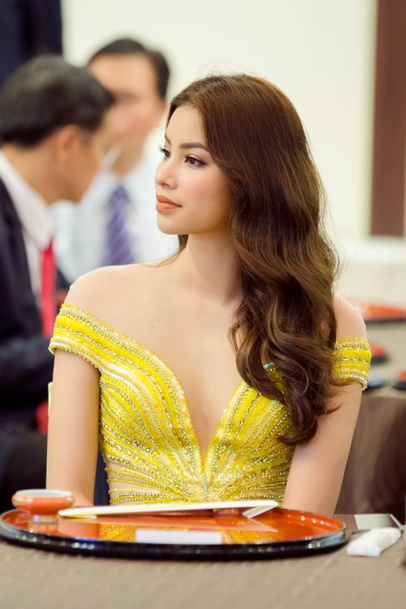 Hoa hậu phạm hương,hoa hậu hoàn vũ việt nam,phạm hương,phạm hương thời trang