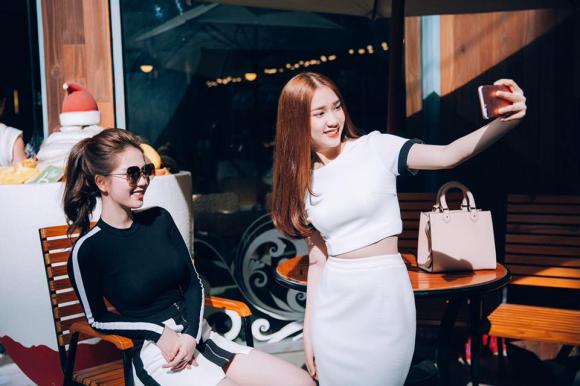 Người mẫu ngọc trinh,nữ hoàng nội y ngọc trinh,người mẫu quỳnh hương