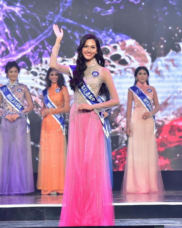 BST Duyên dáng Asean, NTK Thiệu Vy, Áo dài việt