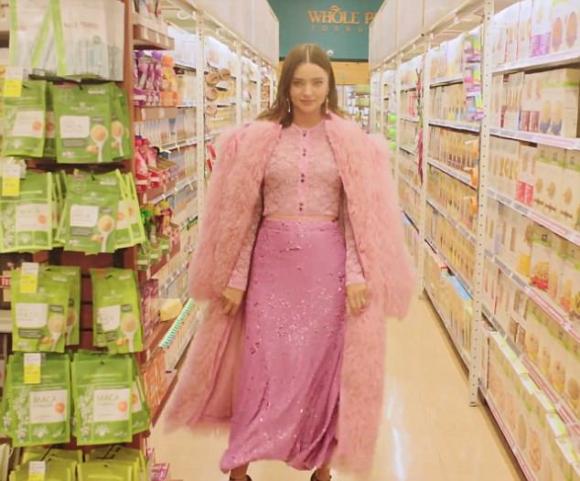 mi1-ngoisao.vn-w634-h1065.jpg 0 siêu mẫu Miranda Kerr đẹp,siêu mẫu Miranda Kerr,Miranda Kerr thời trang, sao Hollywood