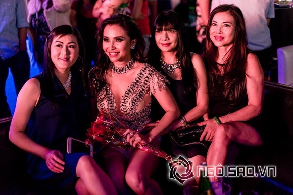 dan-kim-67-8-ngoisao.vn-w580-h387 5 Đan Kim, Ca sĩ Đan Kim, Sao Việt