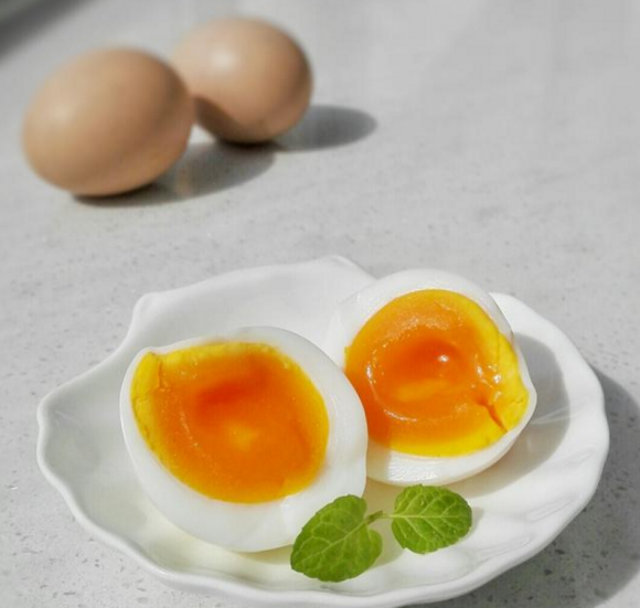 cách luộc trứng kiểu mới, luộc trứng, cách luộc trứng chỉ tốn vài giọt nước