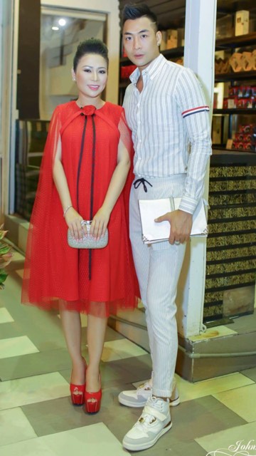 Kristine Thảo Lâm, Siêu mẫu Phạm Thành, Sao Việt