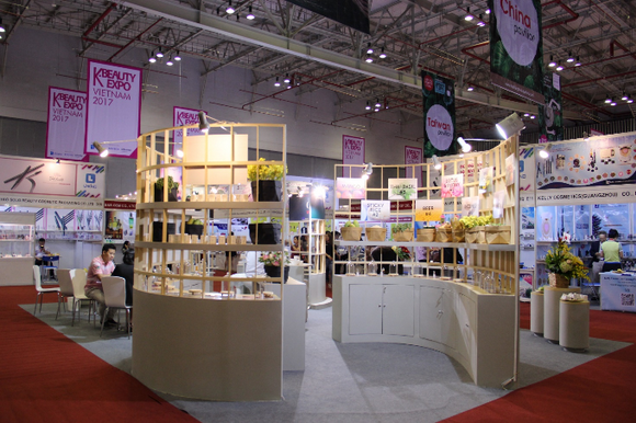 my-pham-sai-gon-147-1-ngoisao.vn-w580-h386 3 Miss Saigon The Essence, Mỹ phẩm Sài Gòn, Nước hoa