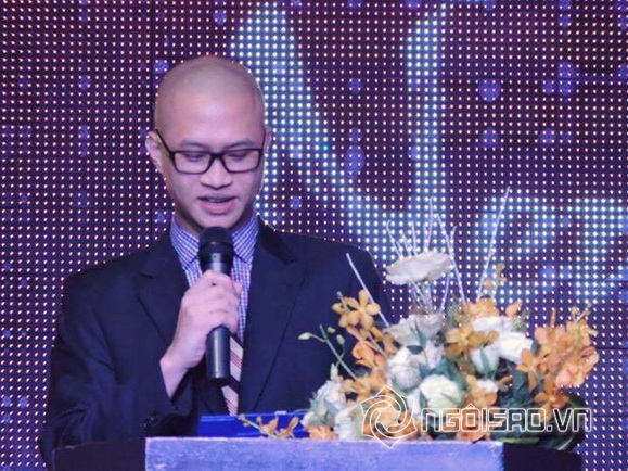 Pierre Flores, Võ sư Pierre Flores, Bảo vệ Long Hoàng