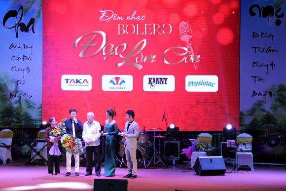 Thành Long Bolero, Liveshow Đạo làm con, Sao Việt