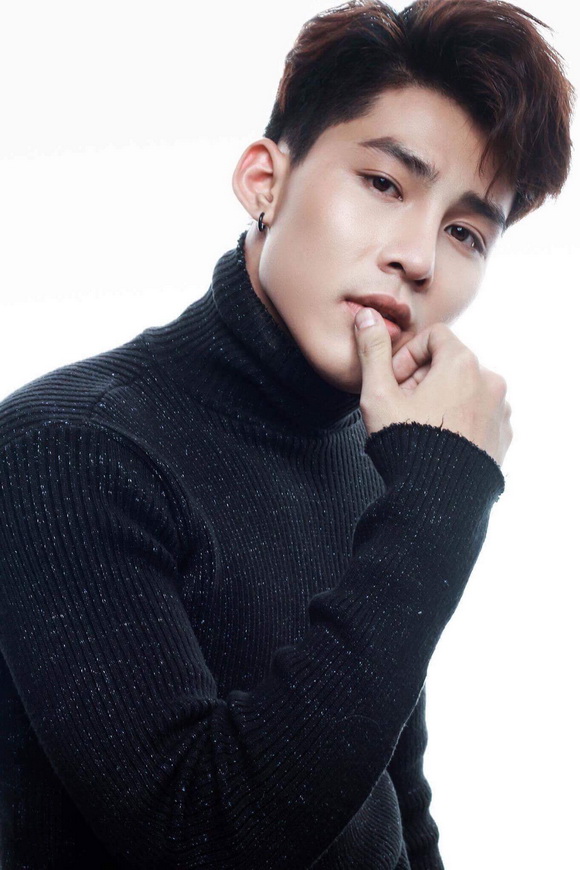 Kenbi Khánh Phạm,ông trùm chân dài 9X Kenbi Khánh Phạm,Kenbi Khánh Phạm khoe mẫu mới