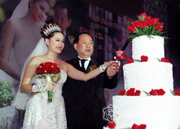 Á hậu Thu Vân, Á hậu Thu Vân và chồng cũ, cuộc hôn nhân ngắn kỷ lục của á hậu thu vân
