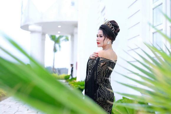 hoang-huong-287-7-ngoisao.vn-w580-h386 3 Hoa khôi doanh nhân 2017, Hoàng Hương, hoa khôi Hoàng Hương, Sao Việt