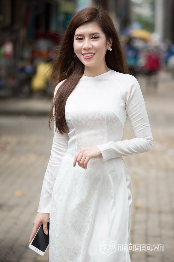 Á khôi Dương Yến Nhung, Dương Yến Nhung, Sao Việt