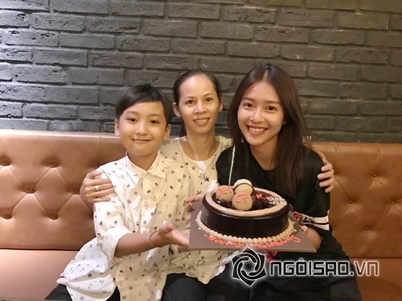 Hot girl và hot boy Việt, Hot girl và hot boy Việt tháng 8, tin tức Hot girl và hot boy Việt 