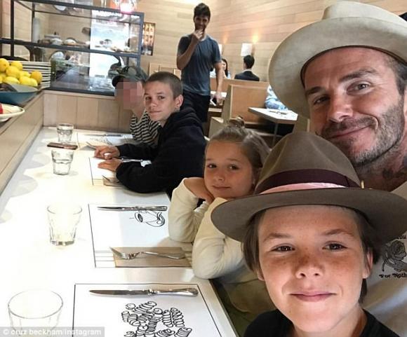 Harper Seven Beckham,Harper Seven,Harper Seven con gái beck-vic,con gái David Beckham