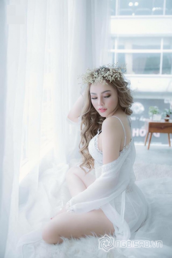Hot girl và hot boy Việt, Hot girl và hot boy Việt tháng 8, tin tức Hot girl và hot boy Việt 