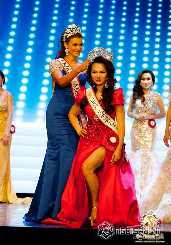 Mrs. Vietnam World 2017, hoa hậu Nguyễn Bảo Ngọc, Sao việt