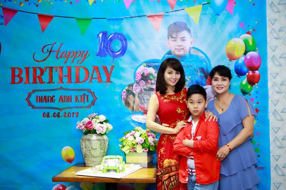 chuyện làng sao,sao Việt,Mai Thu Huyền,con trai Mai Thu Huyền,sinh nhật con trai Mai Thu Huyền