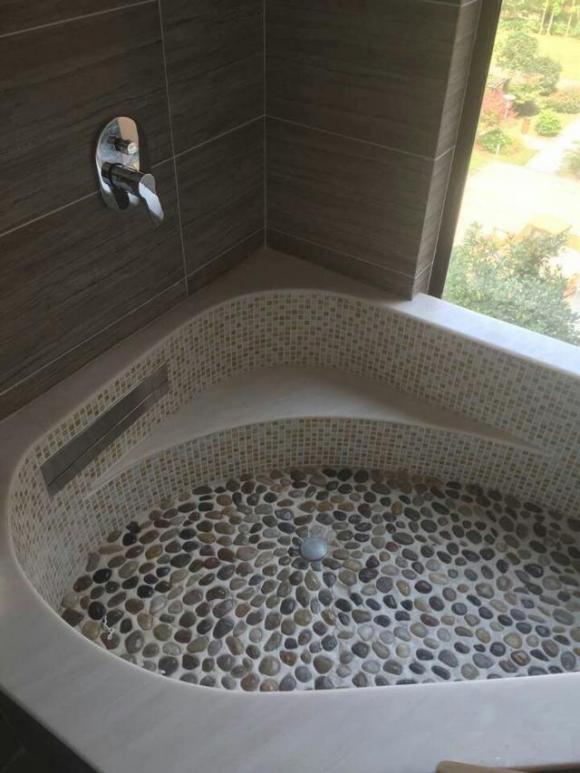 Tự xây bồn tắm đẹp như khách sạn 5 sao với chi phí chỉ hơn 1 triệu