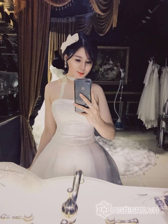 Hot girl và hot boy Việt, Hot girl và hot boy Việt tháng 8, tin tức Hot girl và hot boy Việt 