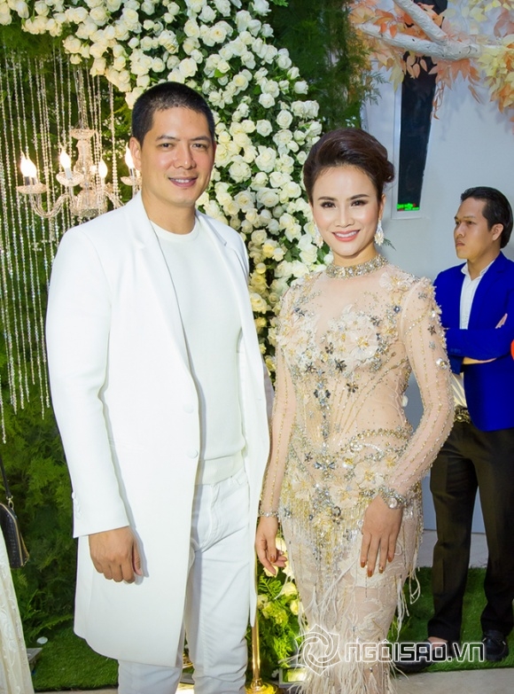 Nữ Doanh nhân xinh đẹp Hạnh Kimmy sánh bước dàn sao Việt dự dạ tiệc Hoàng kim của Nguyên Vũ 0 Doanh nhân Hạnh Kimmy, Hạnh Kimmy, Hạnh Kimmy hội ngộ sao Việt, Dạ tiệc Hoàng kim ca sĩ Nguyên Vũ